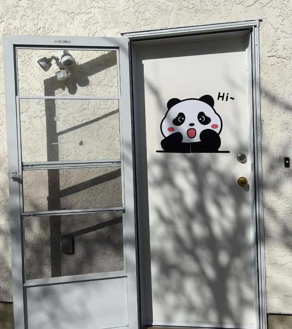 Island Panda Paradise In ビクトリア 0*,
