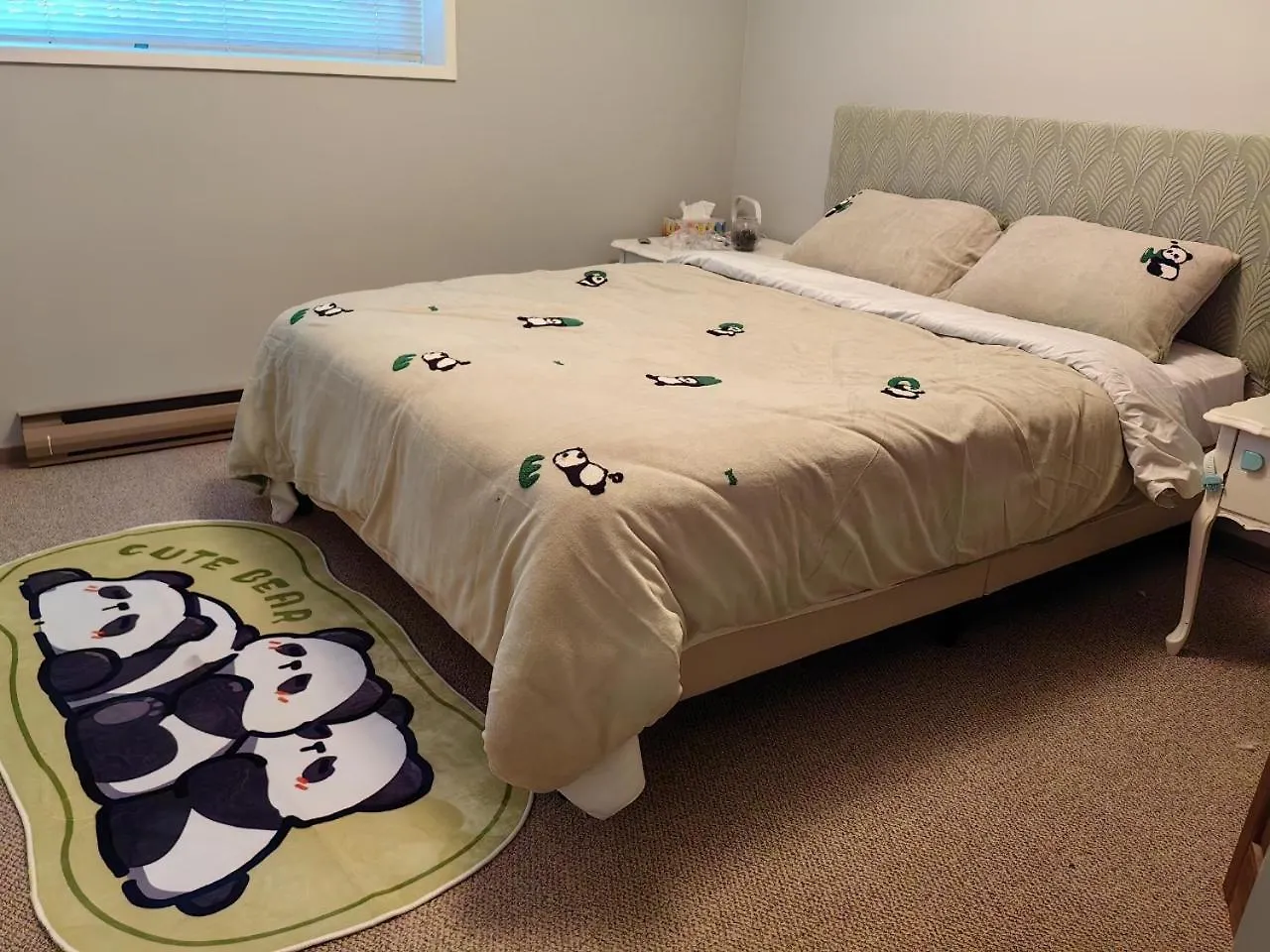 Island Panda Paradise In ビクトリア